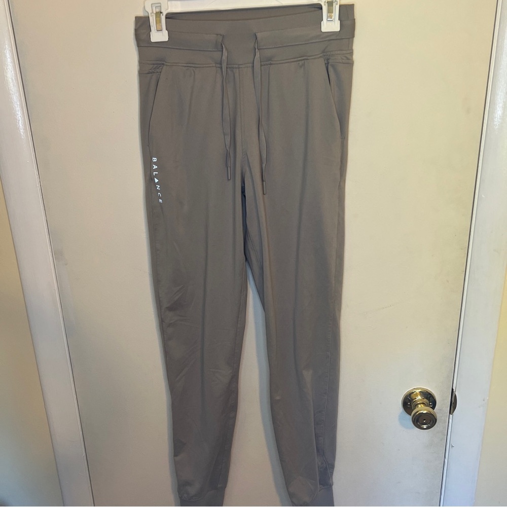 Athleta Balance Jogger Size Small Light Gray EUC